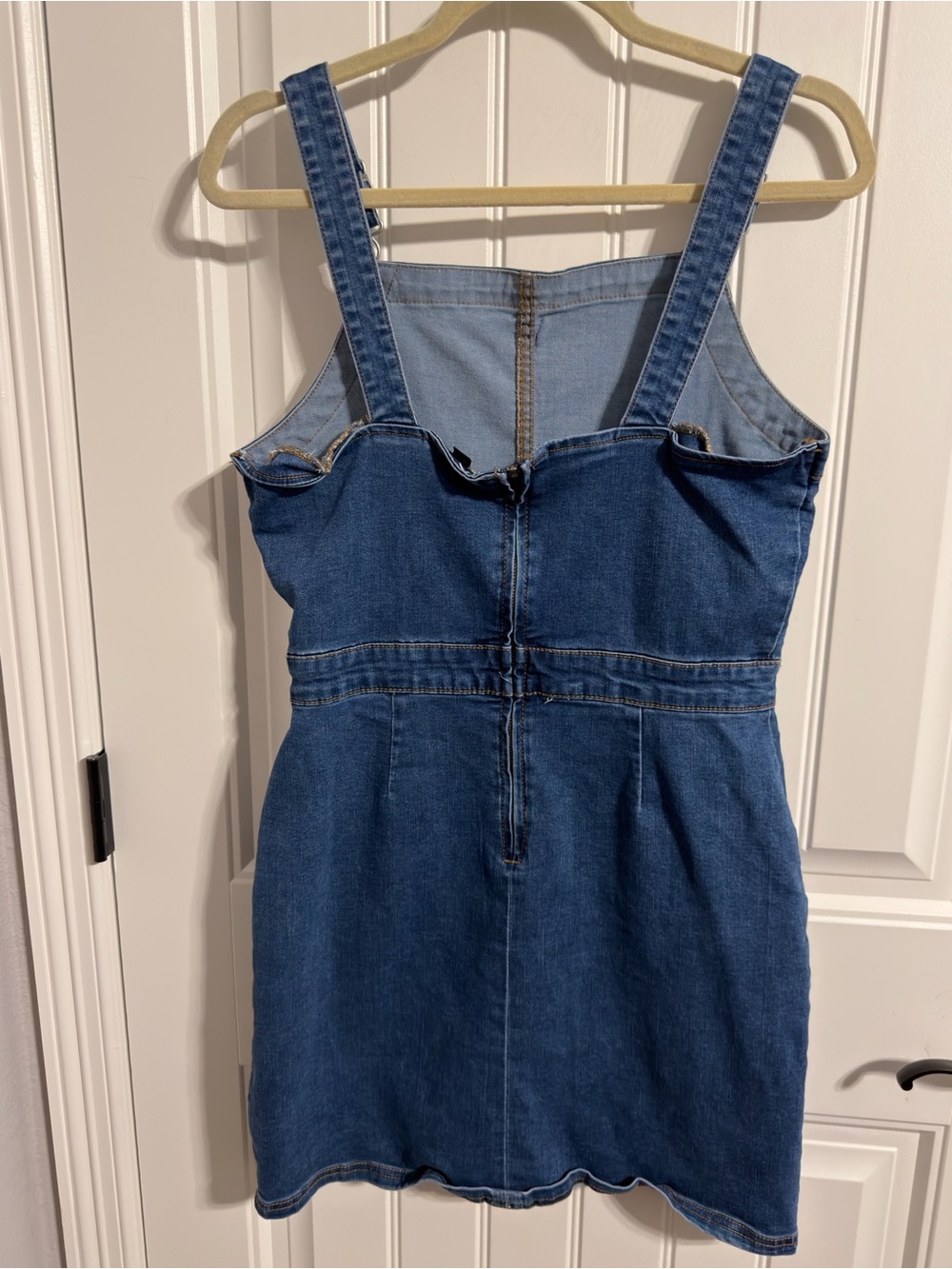 Art Class Overalls Dress Girls XXL 16/18 Blue Overall Dress W/pockets. - Picture 4 of 9